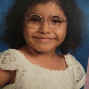 Meet your Posher, Maribel